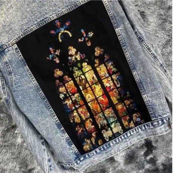 NEW Forever 21 Alphonse Mucha Stained Glass Acid Wash Blue Denim Jacket S - Picture 5 of 10